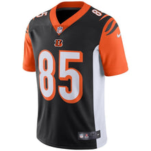 Load image into Gallery viewer, Youth Cincinnati Bengals Tyler Eifert Nike Black Vapor Untouchable Limited Player Jersey